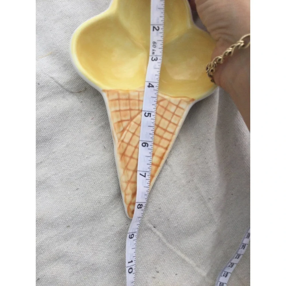 Williams Sonoma Set of 2 ice cream cone ceramic dish dessert summer decor yellow